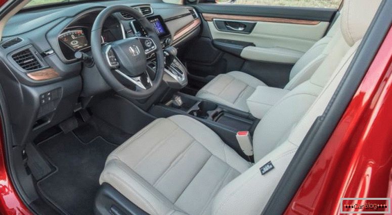 Přehled nového Honda CR-V
