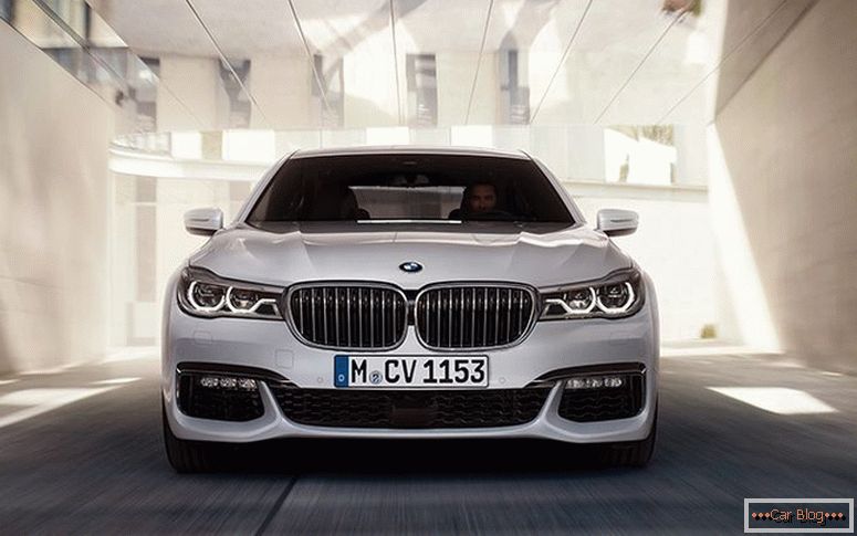 BMW 7 nové