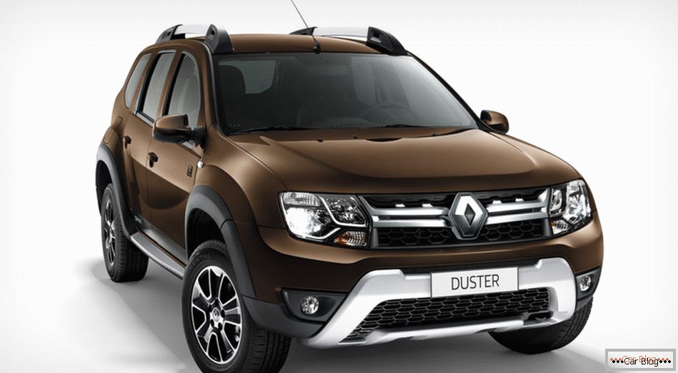 Francouzi oznámili cenovou nabídku na kompletní sadu speciálních verzí Duster - Dakar Edition