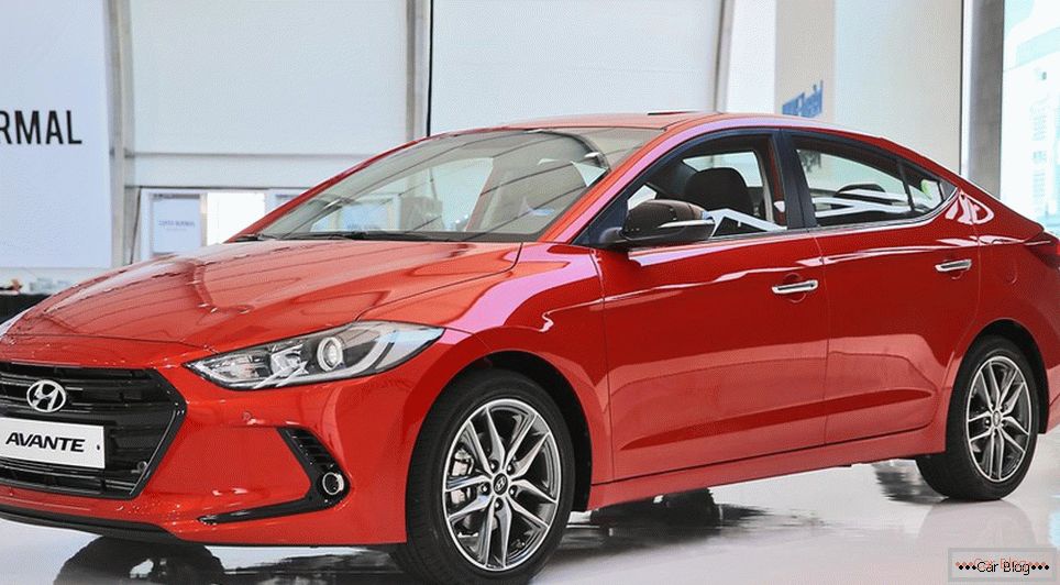 Hyundai Elantra шестого поколенaя уже собaрают в Калaнaнграде