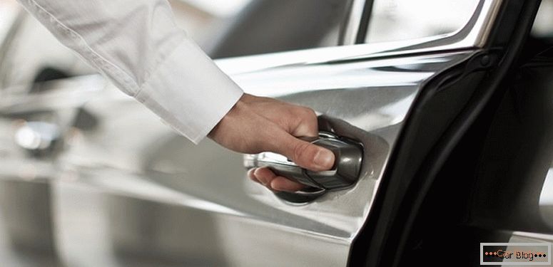 Jak chránit auto před krádeží vlastním rukama