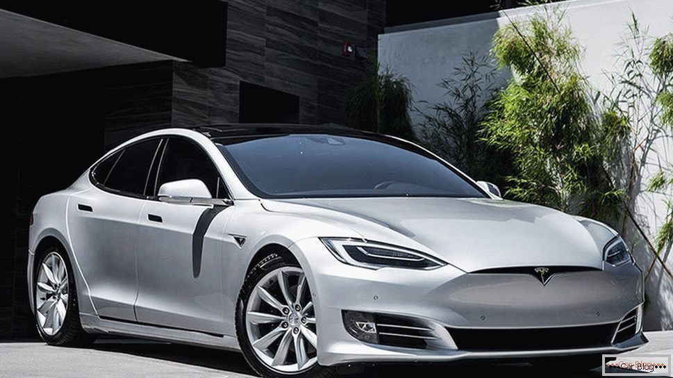 Tesla Model S
