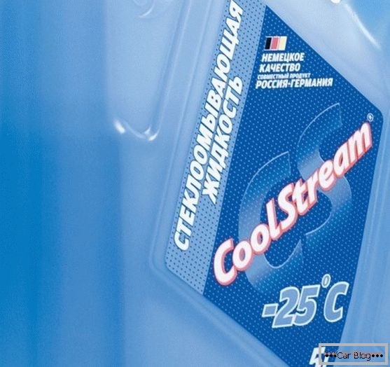 Coolstream - tekutina na čelní sklo vyrobené v Rusku