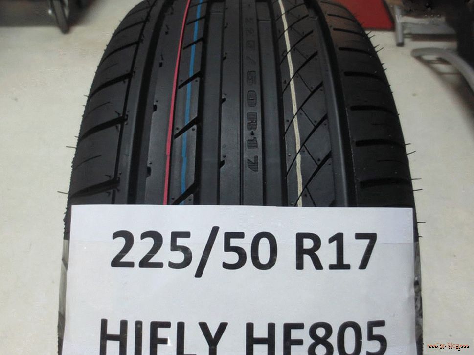 Letové pneumatiky HF805