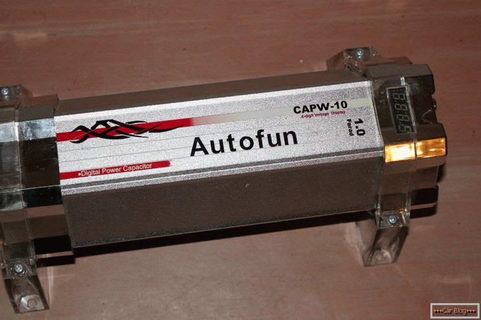 Kondenzátor pro subwoofer Autofun CAP-10