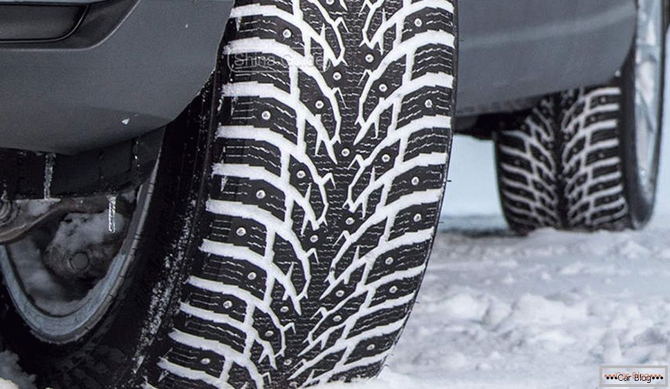 Nejlepší zimní pneumatiky pro SUV
