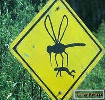 Podivné dopravní značení komárů