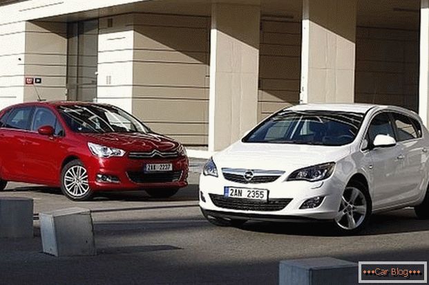 Auta sestavené v Rusku Citroën C4 nebo Opel Astra - což je lepší?