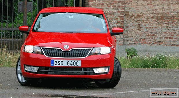 Škoda Rapid se stala favoritem našeho srovnávacího testu