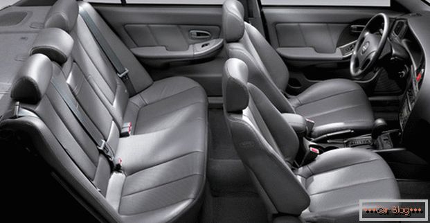 Interiér vozu Hyundai Elantra